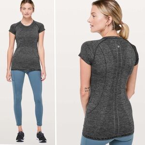 Lululemon Swiftly Tech Short Sleeve Crew *20Y Collection Black / Anchor Size 4